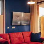 Marvel 2Bd Apartment In Modern Villa With Cozy Terrace
