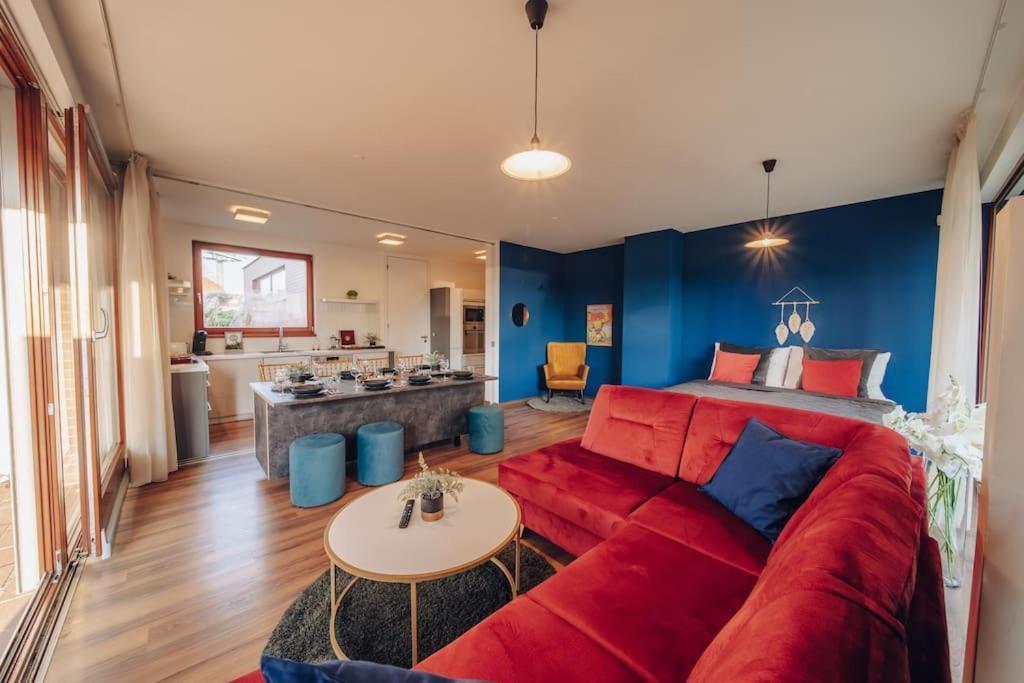 Marvel 2bd In Modern With Cozy Terrace *